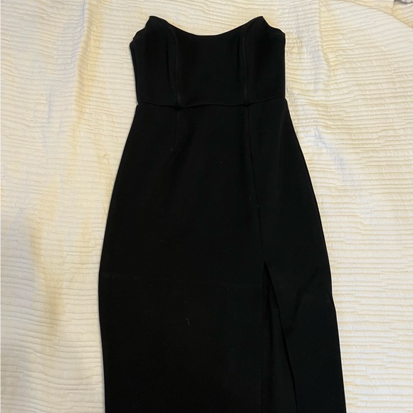 Revolve Ryleigh strapless maxi dress - Picture 5 of 10